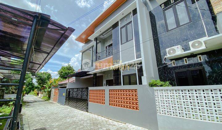 Rumah 2 Lantai Mewah Harga Promo Dekat Kampus Amikom 1