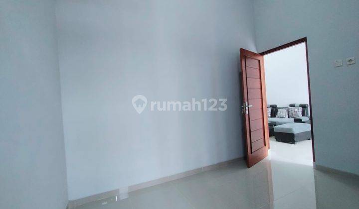 Rumah Baru Siap Huni Ada Taman Cantik Harga 400JTAN Di Sedayu 1