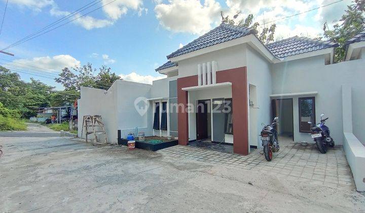 Rumah 1 Unit Terakhir Harga 400JTAN Dekat Kampus Umy Jogja 1