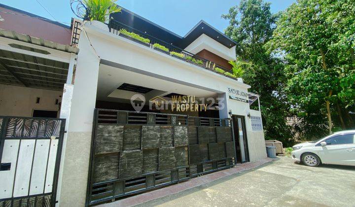 Rumah Luas Full Furnished Cantik Dekat Terminal Giwangan 1