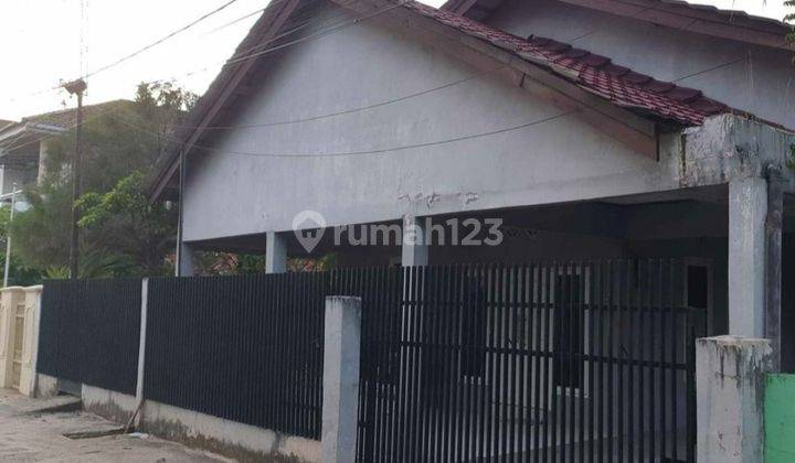 Dijual Rumah Jalan Dwikora1. Bonus Bedeng 2 Pintu.. 1