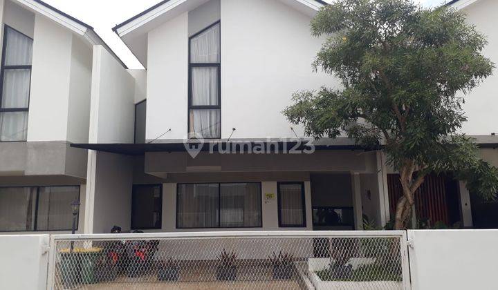 Dijual Rumah Baru 2 Lantai Full Furnish di Florista Garden Km 7 Palembang  1