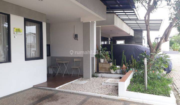 Dijual Rumah Baru 2 Lantai Full Furnish di Florista Garden Km 7 Palembang  2