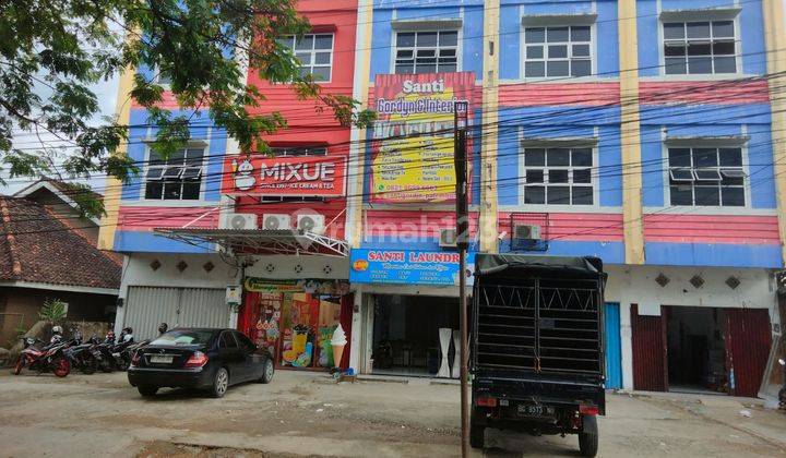 Di Sewakan 1 Unit Ruko 2,5 Lantai Pinggir Jalan Abusamah Sukabangun Sebelah Mixue Abusamah Palembang  1