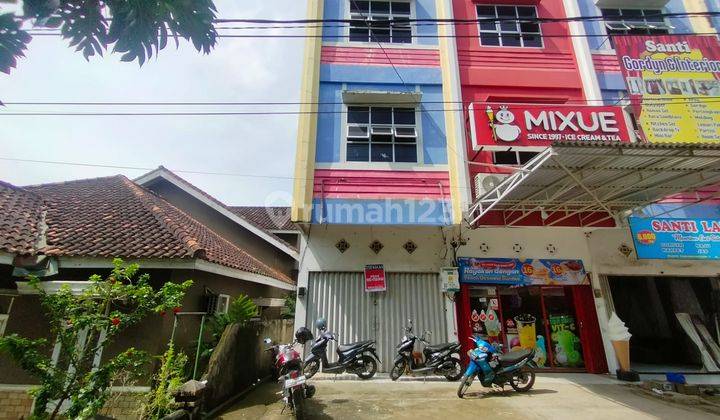 Di Sewakan 1 Unit Ruko 2,5 Lantai Pinggir Jalan Abusamah Sukabangun Sebelah Mixue Abusamah Palembang  2