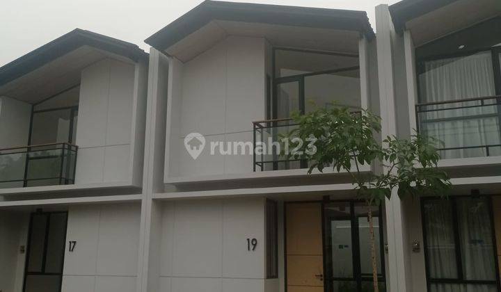 Rumah 2 Lantai Siap Huni, Shm, Cendana Parc, Karawaci Tangerang 2