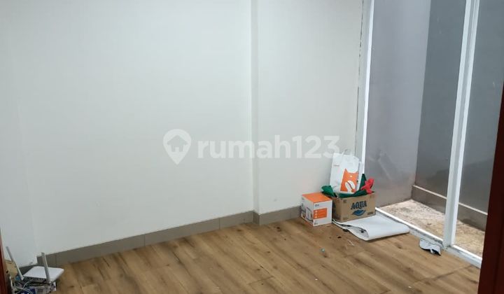 FOR RENT SHOPHOUSE SETRASARI TENGAH FOR RENT SHOPHOUSE SETRASARI TENGAH