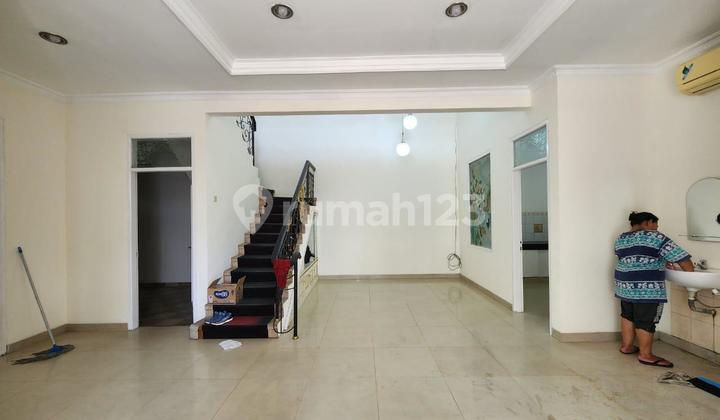 FOR SALE/RENT RUMAH SINGGASANA 2