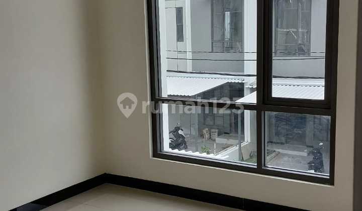 Sewa Rumah Baru Tki 5 Gardenville 2