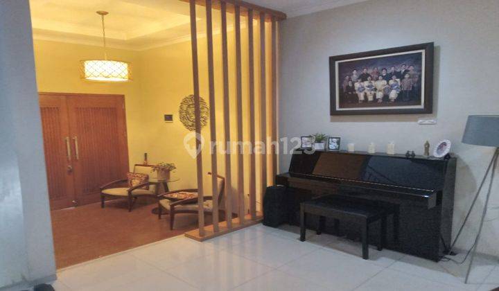 Dijual Rumah Mewah Bagus 3 Lantai Di Citra Grand Cibubur 2