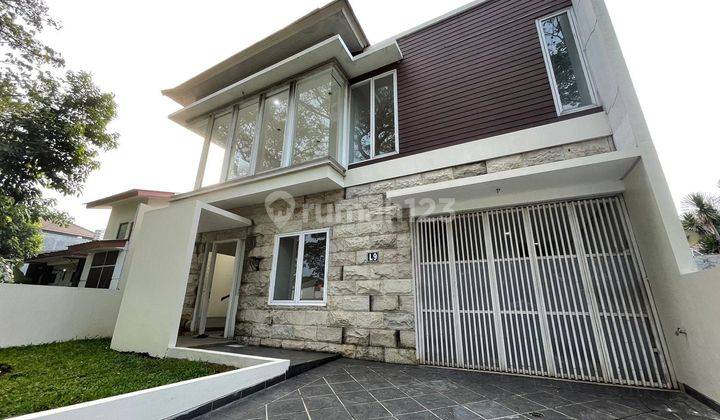 Dijual Rumah 2 Lantai di Boulevard Citra Grand, Cibubur 1