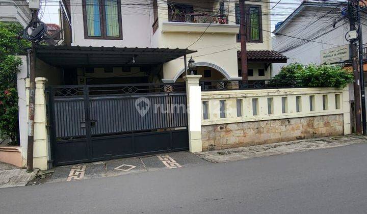 Dijual Rumah 2 Lantai Full Furnished di Lenteng Agung, Jakarta 1