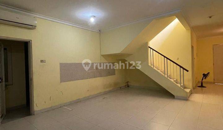 Dijual Cepat Rumah BOULEVARD 2 Lantai di Kota Wisata Cibubur 2