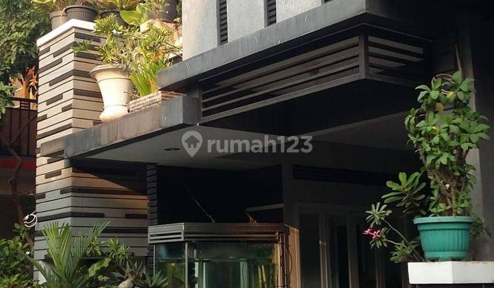 Dijual Rumah 2 Lantai Siap Huni di perumahan villa Nusa Indah  1