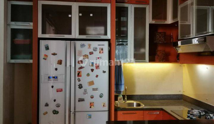 Dijual rumah 2 lantai siap huni di depan perumahan kota wisata cibubur 2