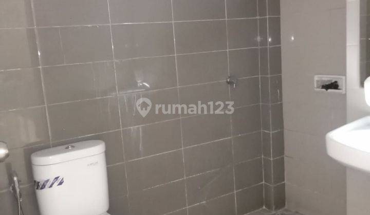 Dijual ruko 3 lantai siap pakai di bekasi  2