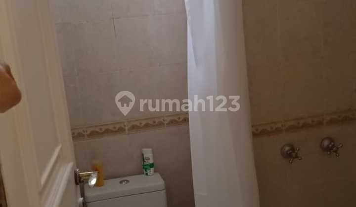 Luxury and Nice SHM House in Cibubur 2