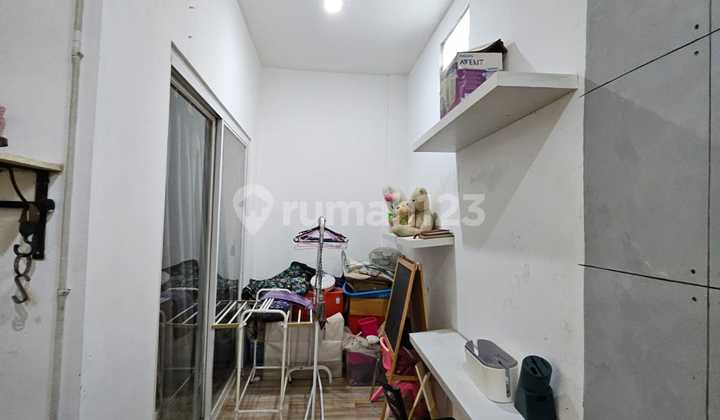 Dijual.rumah Bagus Sudah Renovasi Dan Shm di Cikeas 2