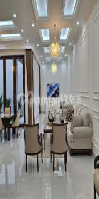 Dijual Cepat Rumah Mewah Full Furnish di Boulevard Citra Gran