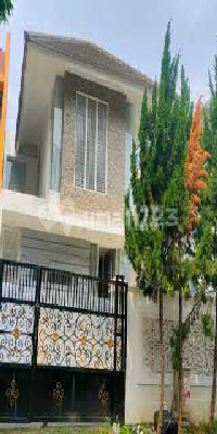 Termurah Dijual Rumah 2Lantai Second Boulevard - Citra Gran