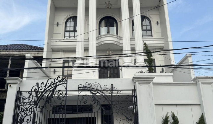 Dijual Rumah Super Mewah Full Furnished Di Kelapa Gading