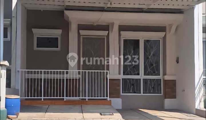 Dijual Rumah Minimalis 2 Lantai Like New di Kota Wisata Cibubur
