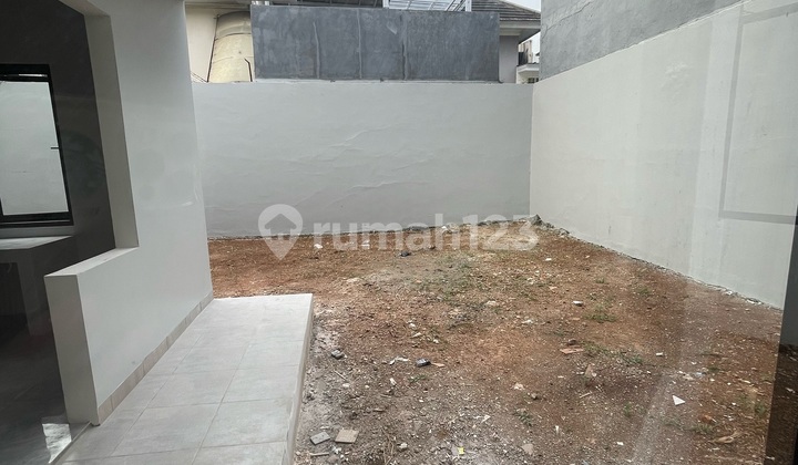 Dijual Rumah Mewah 2 Lantai Like New Di Kota Wisata Cibubur 2
