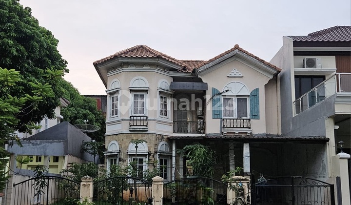 Dijual Rumah 2 Lantai Di Jalan Utama Legenda Wisata Cibubur