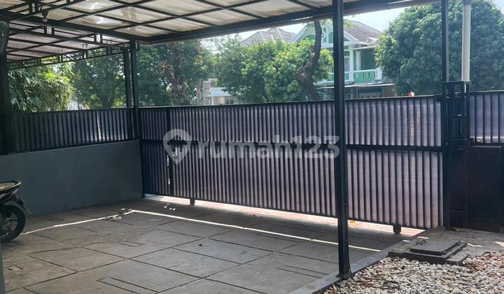 Dijual Rumah Cantik 2 Lantai di Jalan Utama Kota Wisata