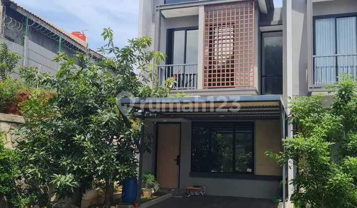 Dijual Rumah Hook 2 Lantai Lokasi Cluster Di Depan Di Perumahan Legenda Wisata Cibubur 1