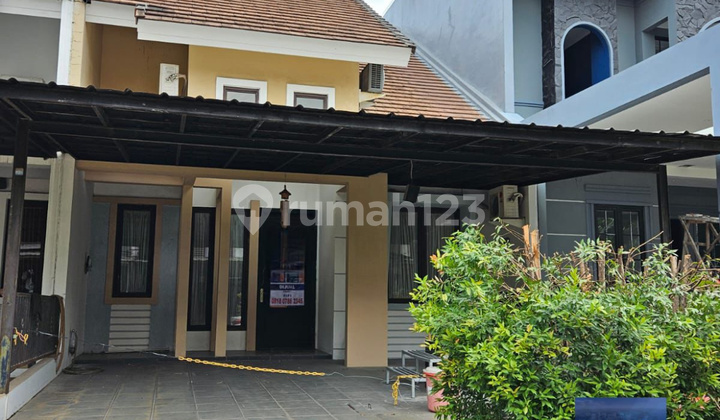 Dijual Rumah Minimalis 1.5 Lantai Full Furnished di Legenda Wisata Cibubur