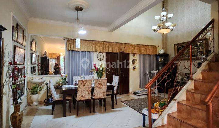 rumah bagus full furnished di Raffles Hills Cibubur 2