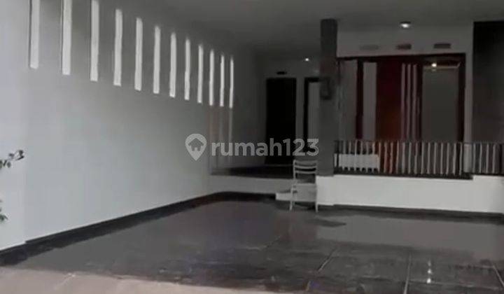 Dijual Cepat Rumah Strategis 2 Lantai Di Kota Malang Jawa Timur 1