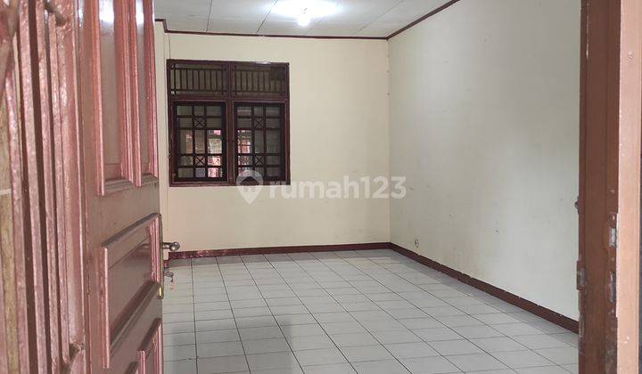 Disewakan Rumah Lokasi Strategis Di Palemsemi Karawaci Tangerang 2