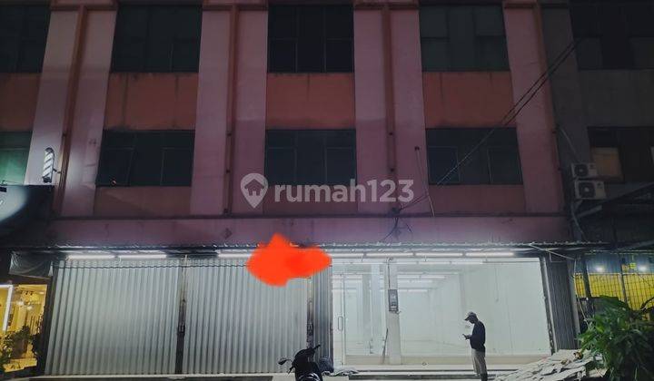 Ruko Gandeng 3 di Karang Tengah Tangerang  2