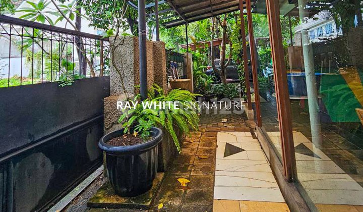 Dijual Rumah Layak Huni Lokasi Dekat Mega Kuningan Dan SCBD 2