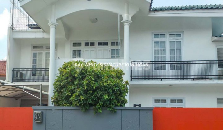 Rumah 2 Lantai Siap Huni Elang Malindo Cipinang Melayu Rumah 2 Lantai Siap Huni Elang Malindo Cipinang Melayu