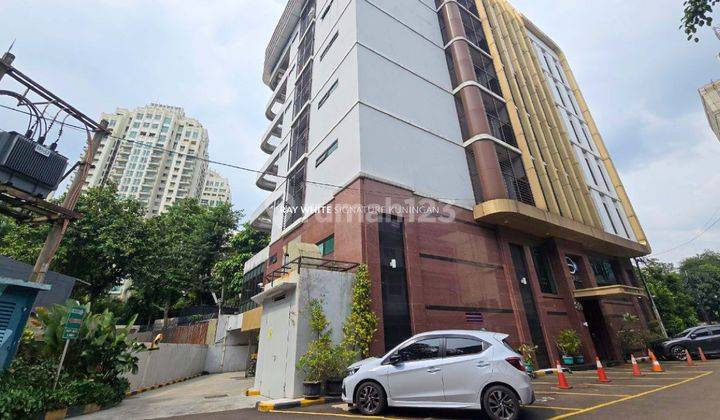Dijual Gedung 7 Lantai  Siap Pakai Di Kebayoran Baru , Lokasi Strategis  1