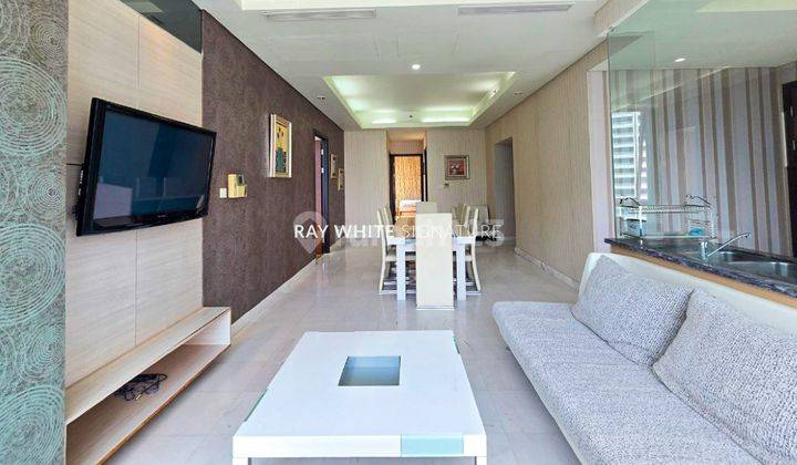 Apartemen 3br The Peak Residence Private Lift Furnished  2