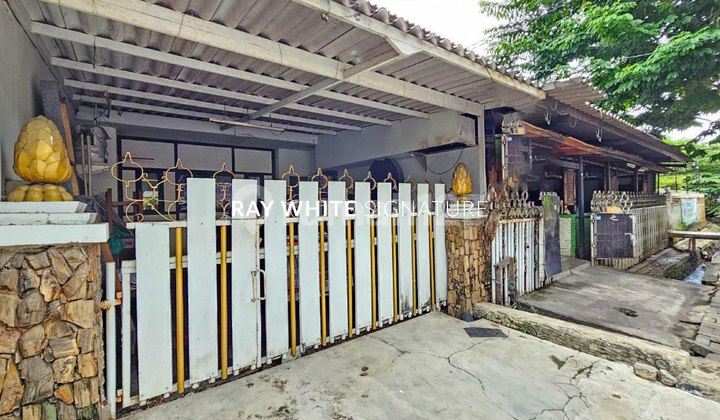 Rumah Hook Zona Komersil Lokasi Strategis Di Tebet Jakarta Selatan  1