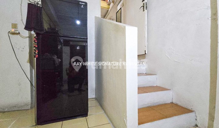 Rumah di Bendungan Hilir Dekat Jalan Sudirman