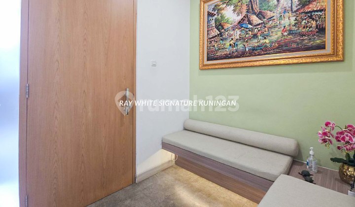 For Sale: Boarding House and Office in Radio Dalam, Strategic Location 2