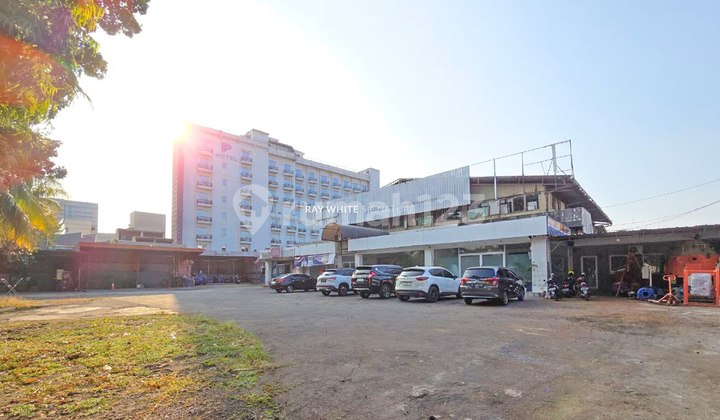 Land and Building for Sale, Prime Location on Pramuka Main Road, Cempaka Putih, Central Jakarta. Land and Building for Sale, Prime Location on Pramuka Main Road, Cempaka Putih, Central Jakarta.