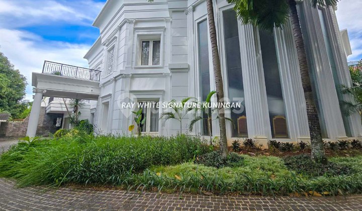 Dijual Rumah Mewah Hoek Di Patra Kuningan Setiabudi Dijual Rumah Mewah Hoek Di Patra Kuningan Setiabudi