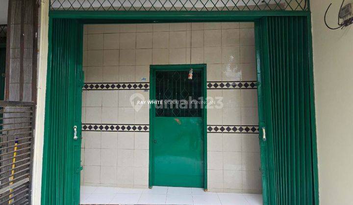 Disewakan Ruko Siap Pakai 4 Lantai Di Pasar Baru Timur Lokasi Bagus  2