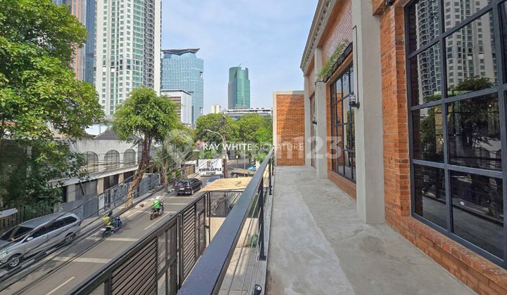 Rumah Mewah Industrial Modern Di Setiabudi Jakarta Selatan Rumah Mewah Industrial Modern Di Setiabudi Jakarta Selatan