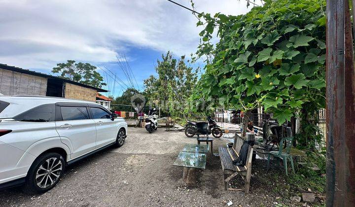 Land on the side of the road in Uluwatu Pecatu 2