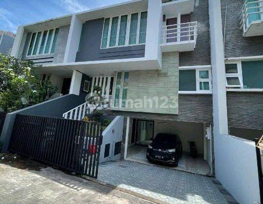 Rumah Modern Full Furnished One Get Sistem, Denpasar Selatan 1