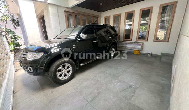 For Sale 2-Story House in Premium Renon Area 2