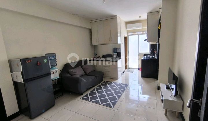 Apartment For Sale with Swimming Pool View at Casablanca East Residence